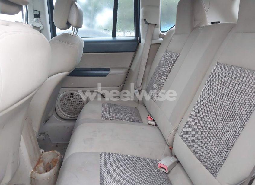 Photo 8 of 2010 Jeep Compass SPORT (VIN 1J4NT4FB8AD558082)