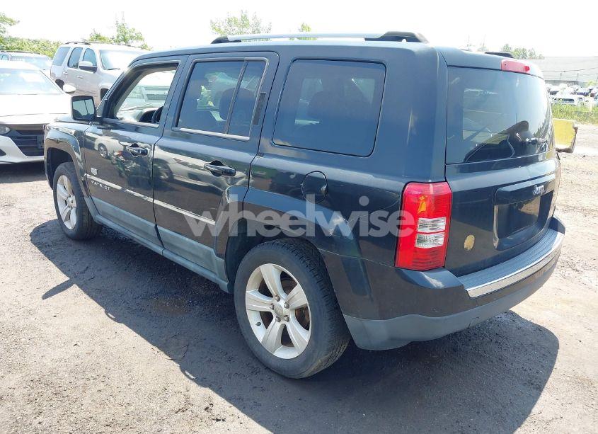 Photo 3 of 2011 Jeep Patriot LATITUDE (VIN 1J4NT4GB2BD166215)