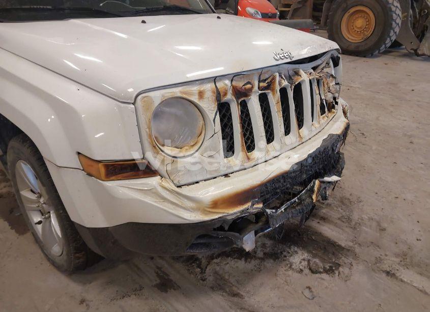 Photo 6 of 2011 Jeep Patriot LATITUDE X (VIN 1J4NT4GB4BD113113)