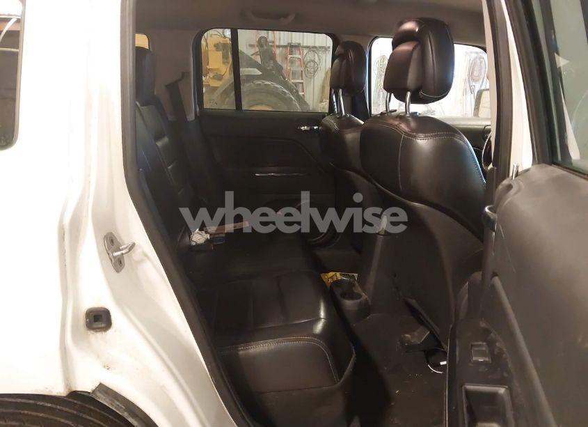 Photo 8 of 2011 Jeep Patriot LATITUDE X (VIN 1J4NT4GB4BD113113)