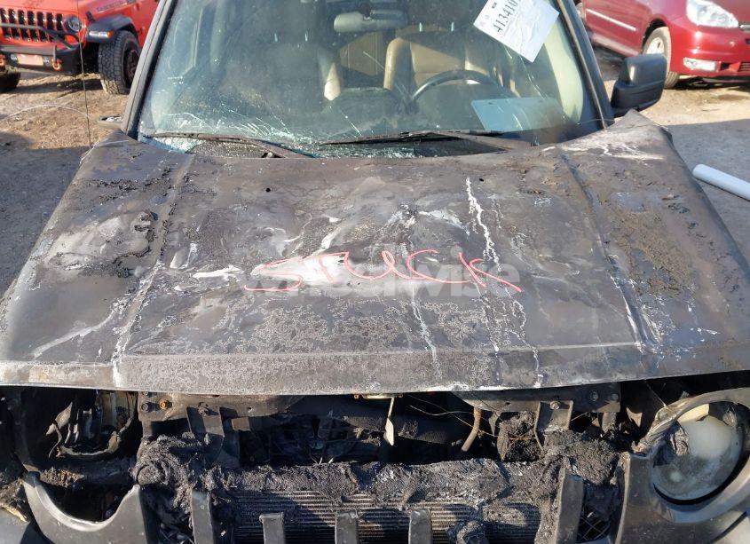 Photo 10 of 2011 Jeep Patriot LATITUDE X (VIN 1J4NT4GB7BD122825)