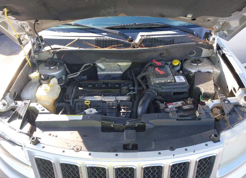 Photo 10 of 2011 Jeep Compass LIMITED (VIN 1J4NT5FB2BD186942)