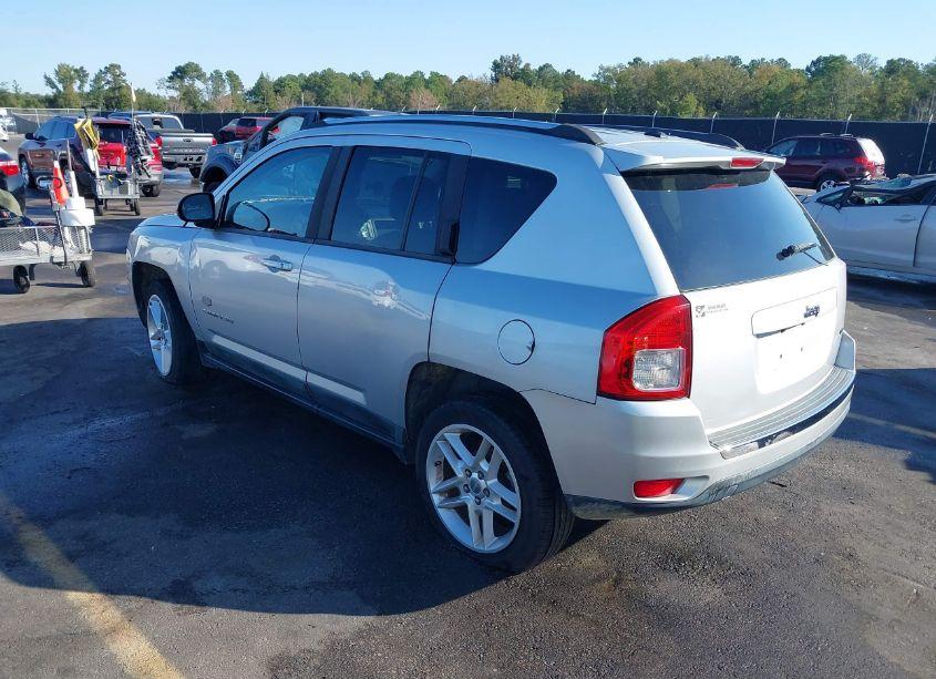 Photo 3 of 2011 Jeep Compass LIMITED (VIN 1J4NT5FB2BD186942)