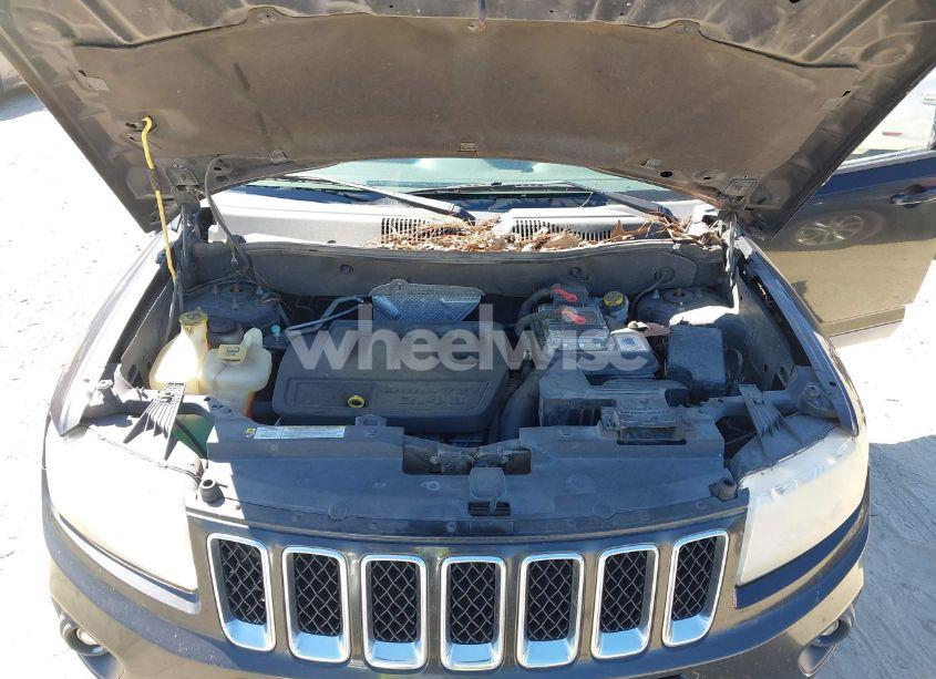 Photo 10 of 2011 Jeep Compass LIMITED (VIN 1J4NT5FB3BD139774)