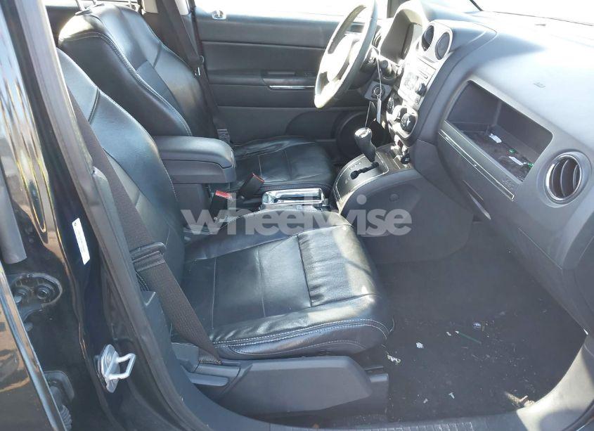 Photo 5 of 2011 Jeep Compass LIMITED (VIN 1J4NT5FB3BD139838)