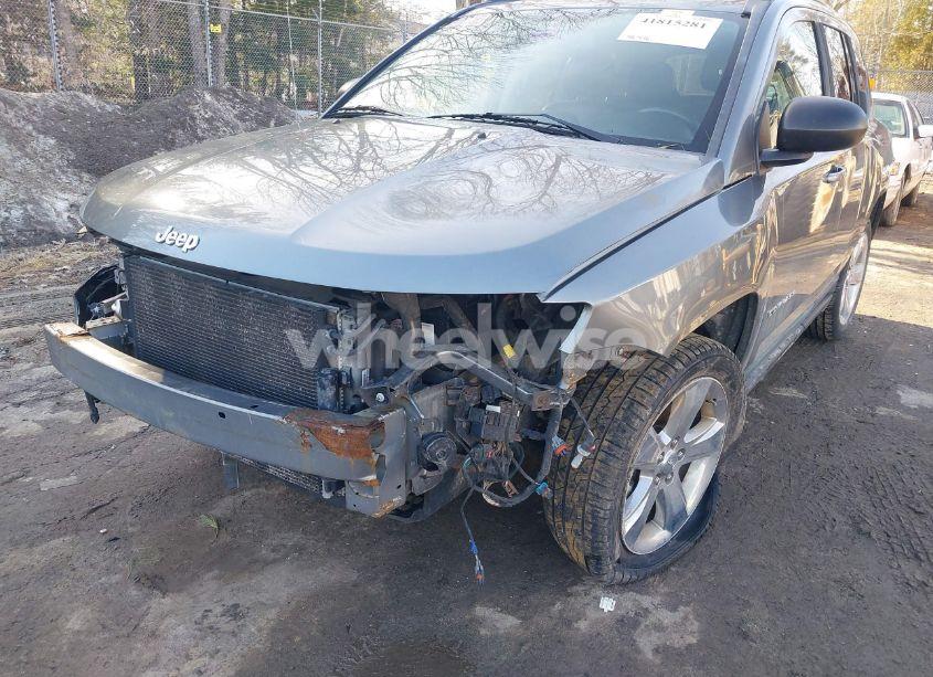 Photo 6 of 2011 Jeep Compass LIMITED (VIN 1J4NT5FB3BD224744)