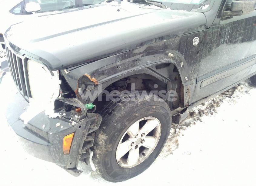 Photo 6 of 2010 Jeep Liberty SPORT (VIN 1J4PN2GK0AW145292)