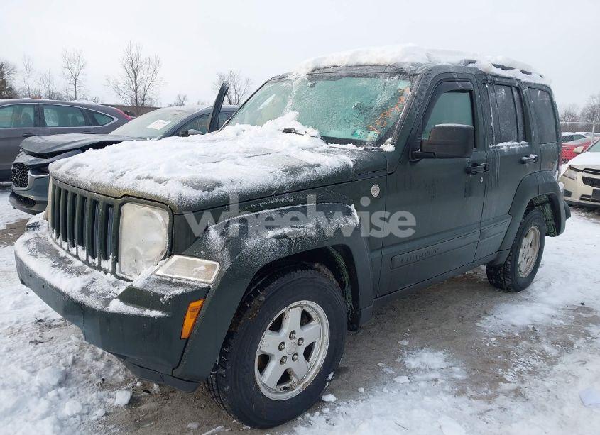 Photo 2 of 2010 Jeep Liberty SPORT (VIN 1J4PN2GK0AW159497)