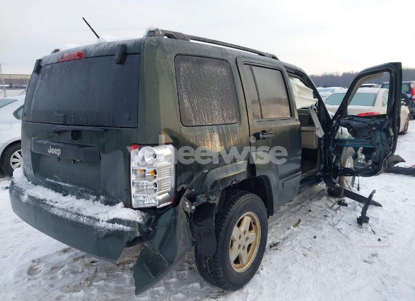 Photo 4 of 2010 Jeep Liberty SPORT (VIN 1J4PN2GK0AW159497)
