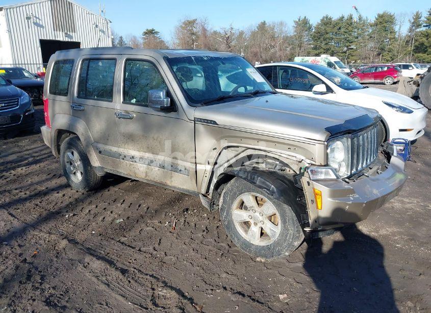 2011 Jeep Liberty SPORT (VIN 1J4PN2GK0BW594439) main photo