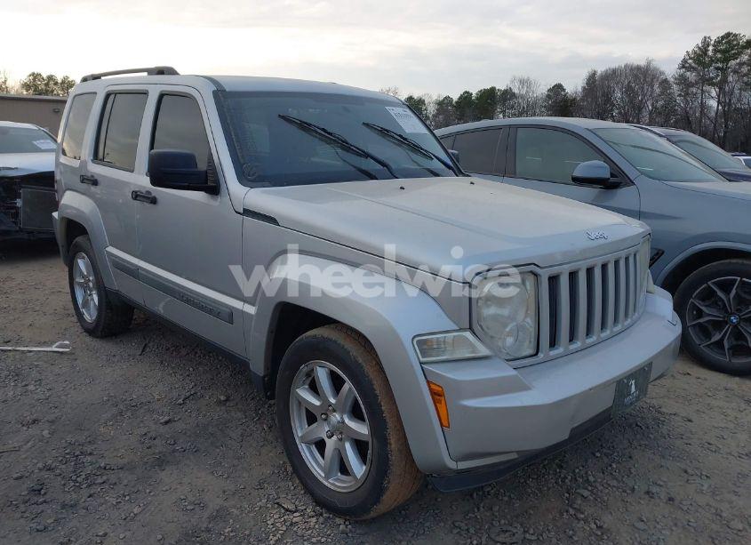 2010 Jeep Liberty SPORT (VIN 1J4PN2GK1AW142692) main photo