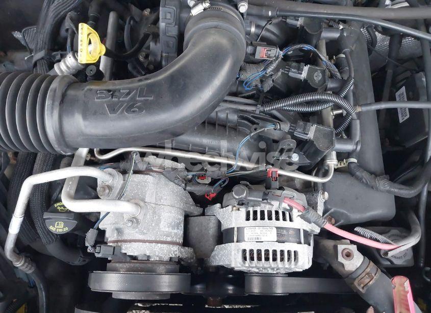 Photo 10 of 2010 Jeep Liberty SPORT (VIN 1J4PN2GK1AW142692)