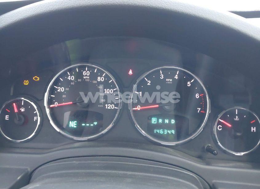 Photo 7 of 2010 Jeep Liberty SPORT (VIN 1J4PN2GK1AW142692)
