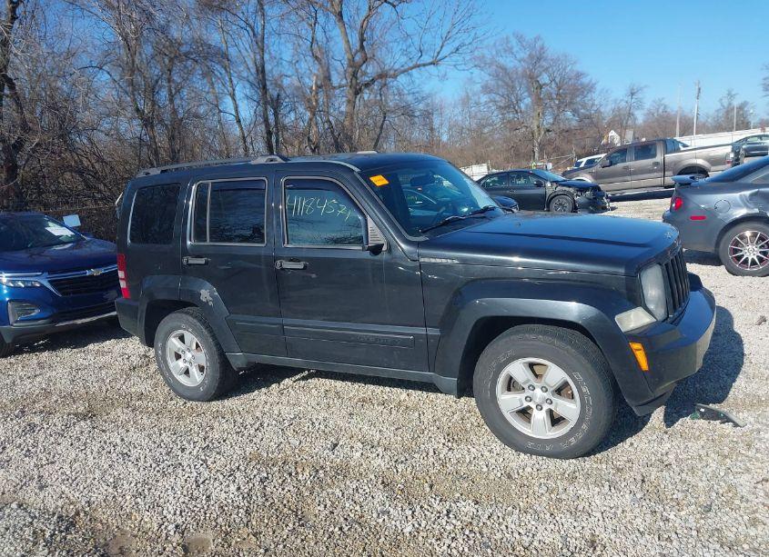 Photo 14 of 2010 Jeep Liberty SPORT (VIN 1J4PN2GK1AW155989)