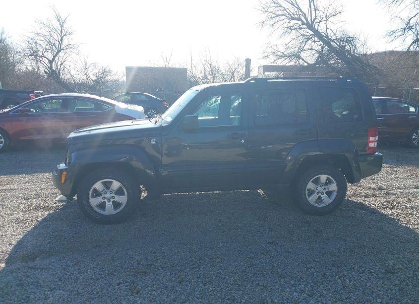 Photo 15 of 2010 Jeep Liberty SPORT (VIN 1J4PN2GK1AW155989)