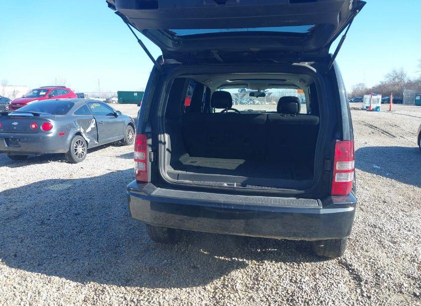 Photo 17 of 2010 Jeep Liberty SPORT (VIN 1J4PN2GK1AW155989)