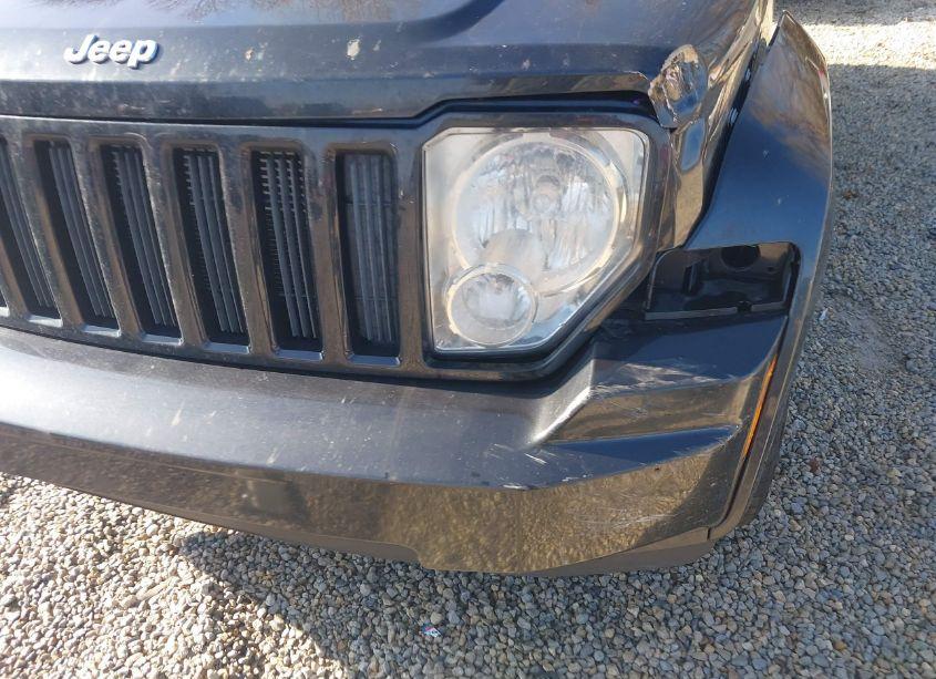 Photo 18 of 2010 Jeep Liberty SPORT (VIN 1J4PN2GK1AW155989)