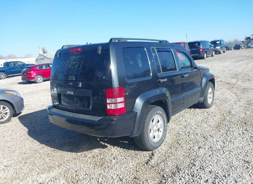 Photo 4 of 2010 Jeep Liberty SPORT (VIN 1J4PN2GK1AW155989)