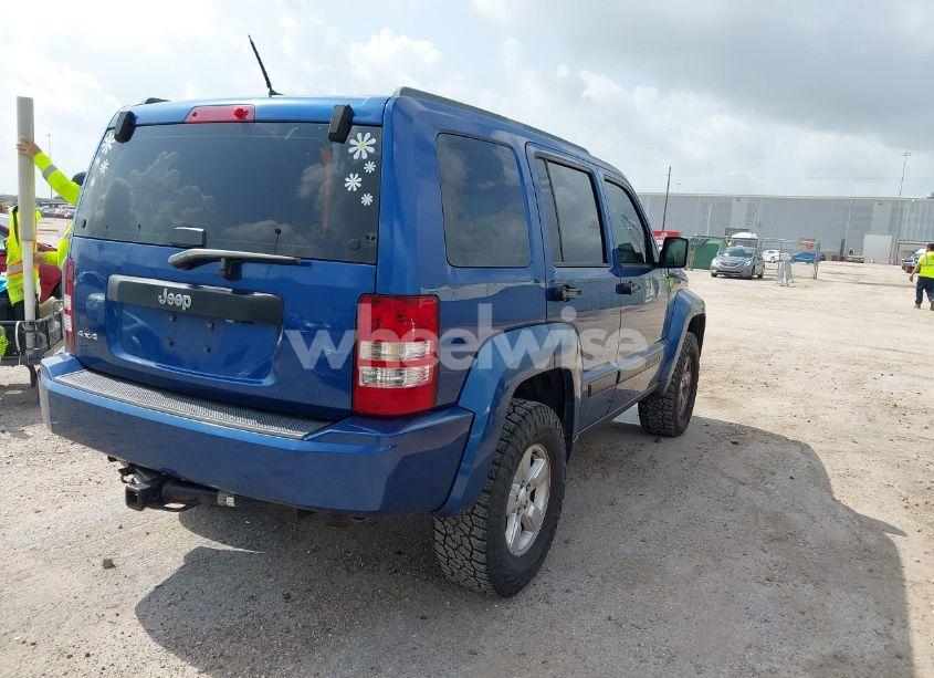 Photo 4 of 2010 Jeep Liberty SPORT (VIN 1J4PN2GK1AW172873)