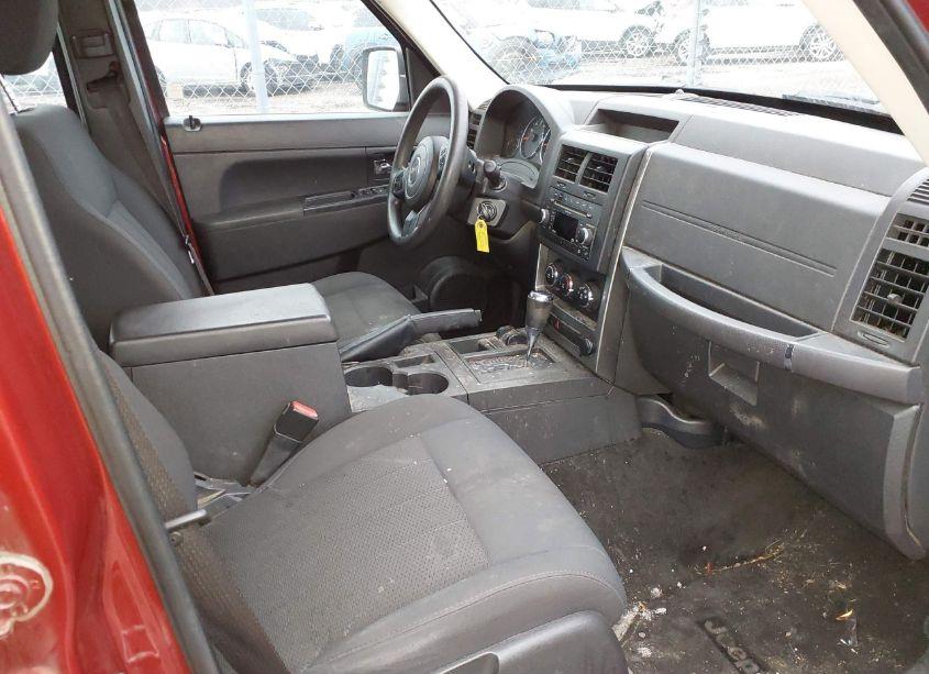 Photo 5 of 2011 Jeep Liberty SPORT (VIN 1J4PN2GK1BW509432)