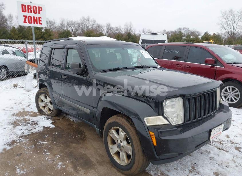 2011 Jeep Liberty SPORT (VIN 1J4PN2GK1BW527638) main photo