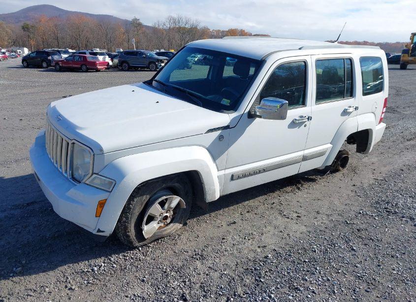 Photo 2 of 2011 Jeep Liberty SPORT (VIN 1J4PN2GK1BW534606)