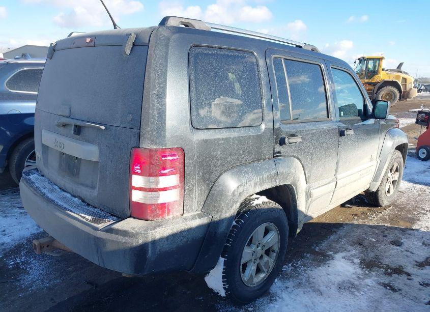 Photo 4 of 2011 Jeep Liberty SPORT (VIN 1J4PN2GK1BW563538)