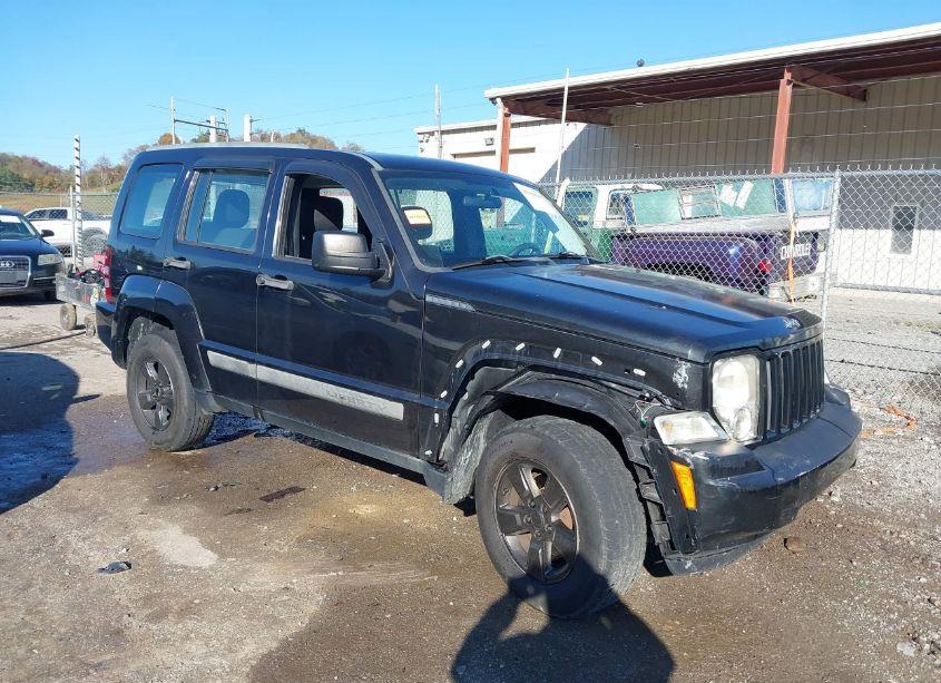 2011 Jeep Liberty SPORT (VIN 1J4PN2GK1BW567539) main photo