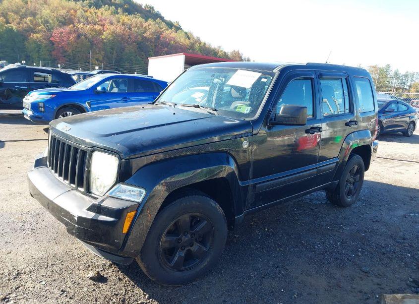 Photo 2 of 2011 Jeep Liberty SPORT (VIN 1J4PN2GK1BW567539)