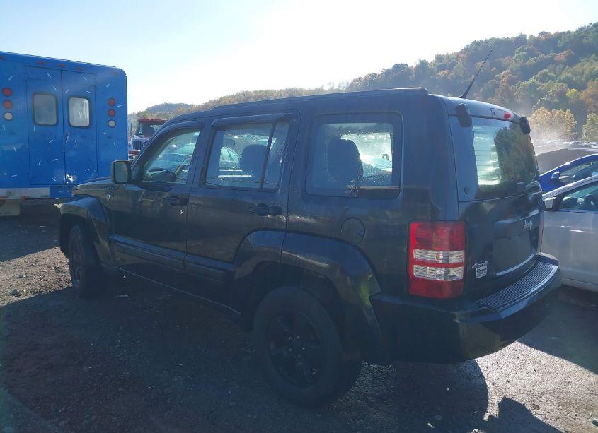 Photo 3 of 2011 Jeep Liberty SPORT (VIN 1J4PN2GK1BW567539)