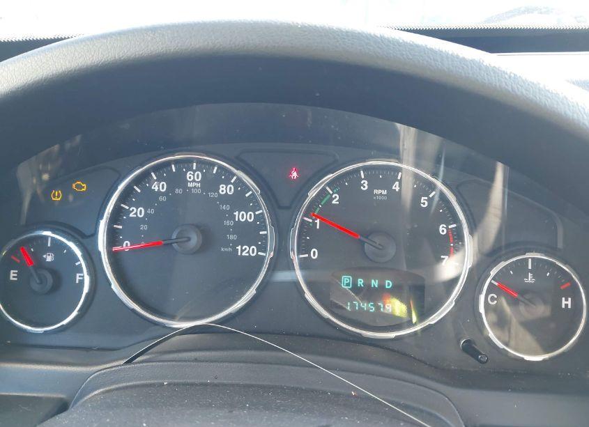 Photo 7 of 2011 Jeep Liberty SPORT (VIN 1J4PN2GK1BW567539)