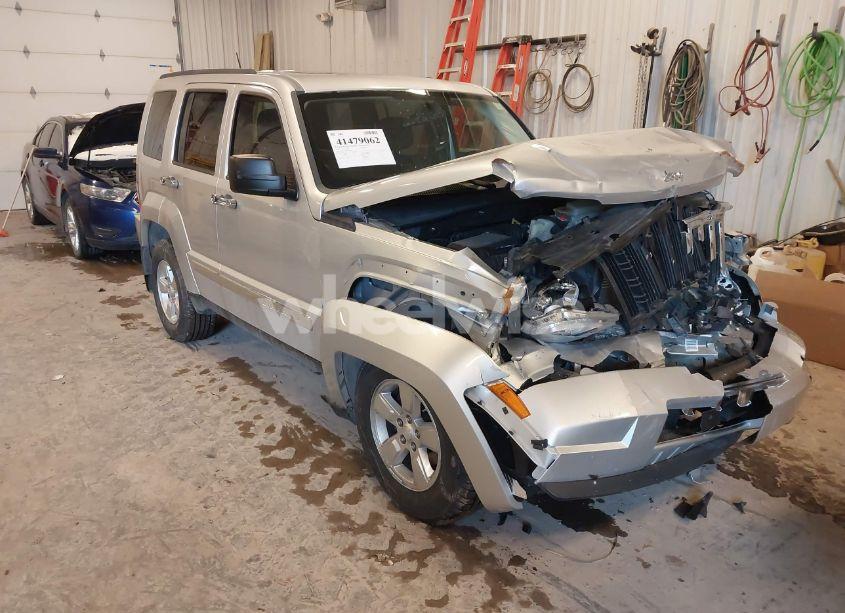2010 Jeep Liberty SPORT (VIN 1J4PN2GK2AW144094) main photo