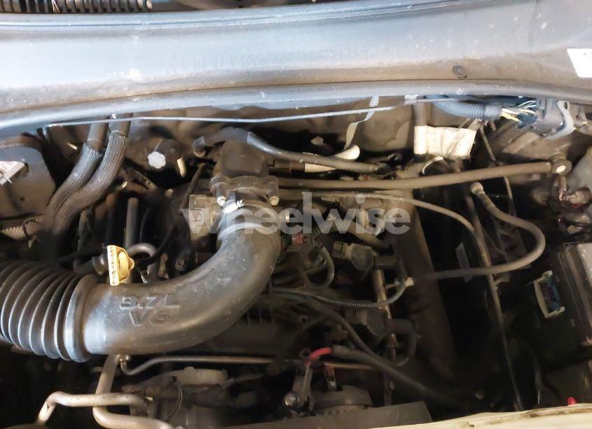 Photo 10 of 2010 Jeep Liberty SPORT (VIN 1J4PN2GK2AW144094)