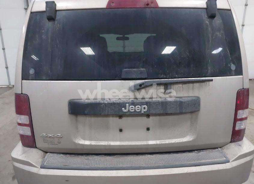 Photo 16 of 2010 Jeep Liberty SPORT (VIN 1J4PN2GK2AW164023)