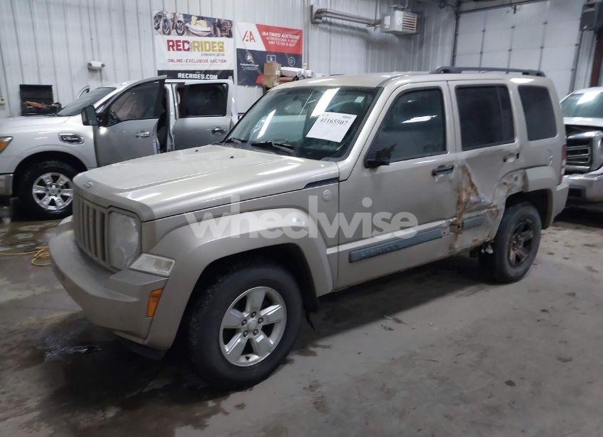 Photo 2 of 2010 Jeep Liberty SPORT (VIN 1J4PN2GK2AW164023)