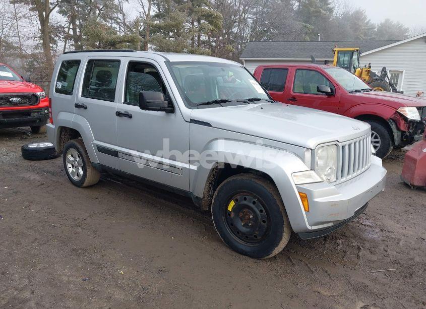 2010 Jeep Liberty SPORT (VIN 1J4PN2GK2AW182814) main photo