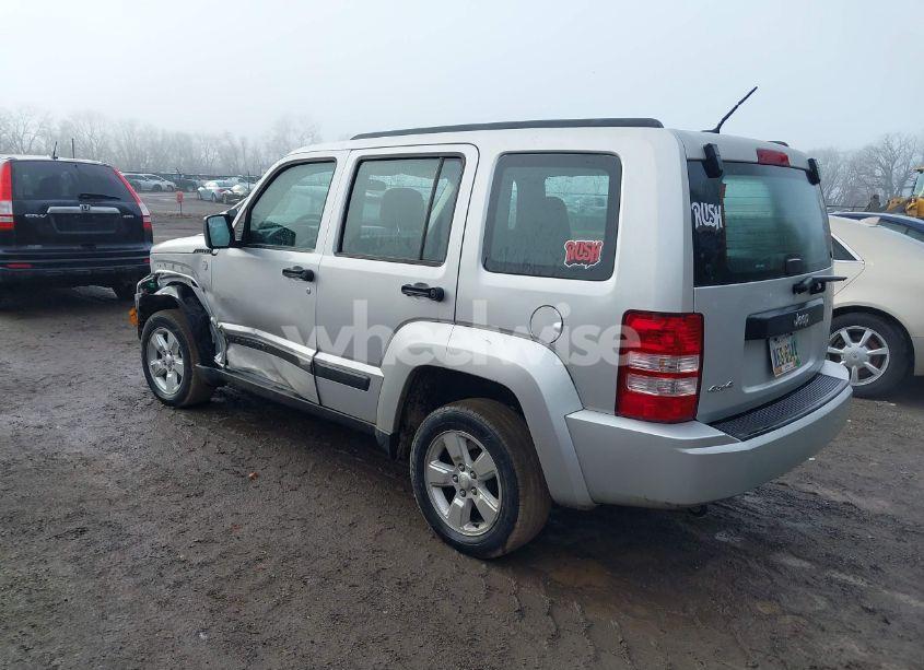 Photo 3 of 2010 Jeep Liberty SPORT (VIN 1J4PN2GK2AW182814)