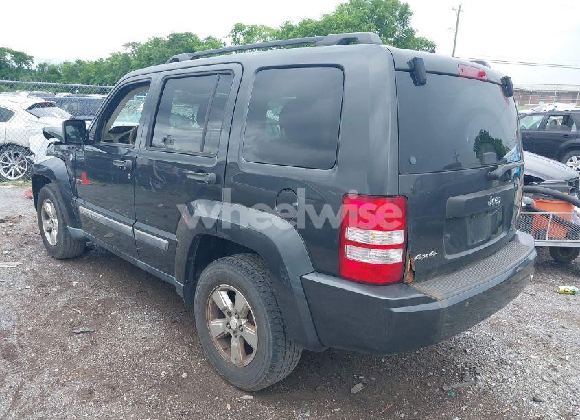 Photo 3 of 2011 Jeep Liberty SPORT (VIN 1J4PN2GK2BW577190)