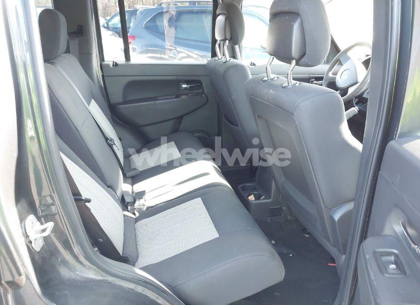 Photo 8 of 2010 Jeep Liberty SPORT (VIN 1J4PN2GK3AW162040)