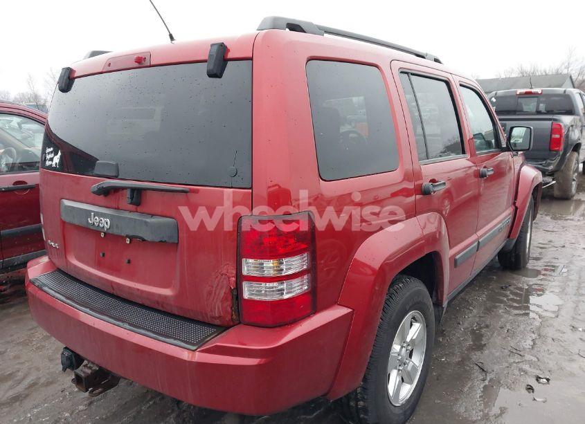 Photo 4 of 2010 Jeep Liberty SPORT (VIN 1J4PN2GK4AW160281)