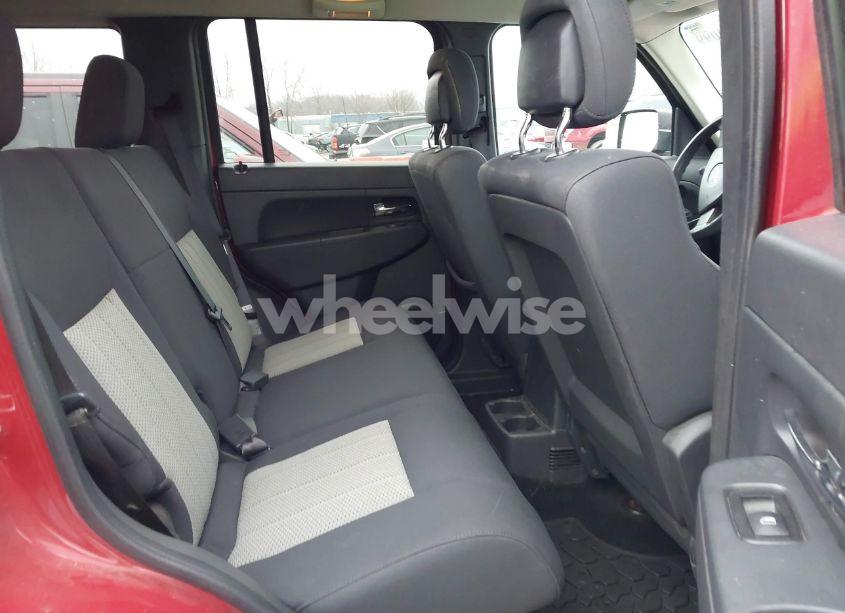 Photo 8 of 2010 Jeep Liberty SPORT (VIN 1J4PN2GK4AW160281)