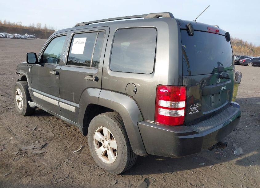 Photo 3 of 2011 Jeep Liberty SPORT (VIN 1J4PN2GK4BW585100)