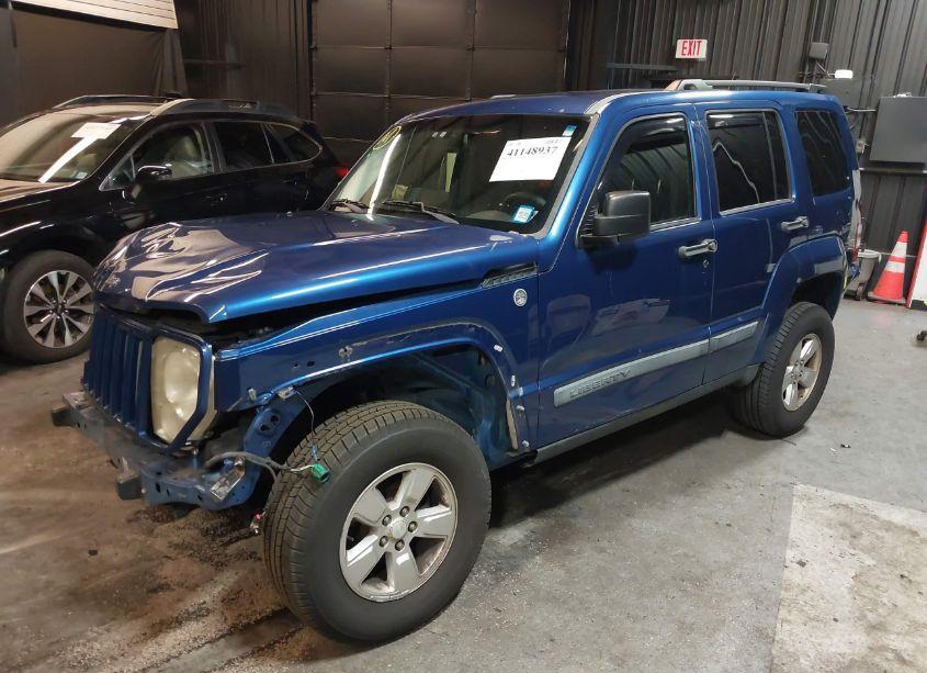 Photo 2 of 2010 Jeep Liberty SPORT (VIN 1J4PN2GK5AW116788)