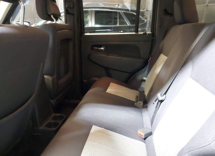 Photo 8 of 2010 Jeep Liberty SPORT (VIN 1J4PN2GK5AW116788)