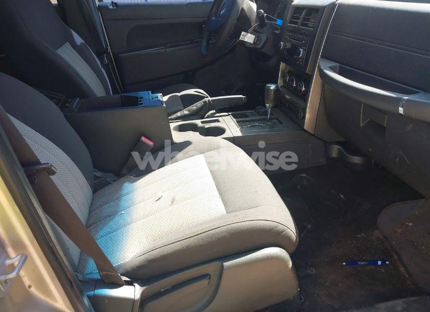 Photo 5 of 2010 Jeep Liberty SPORT (VIN 1J4PN2GK5AW161603)