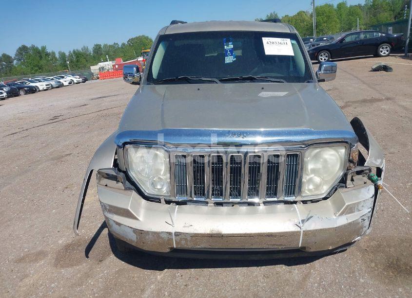 Photo 6 of 2010 Jeep Liberty SPORT (VIN 1J4PN2GK5AW161603)