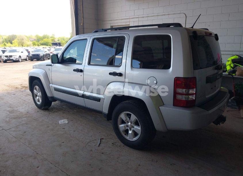 Photo 3 of 2010 Jeep Liberty SPORT (VIN 1J4PN2GK5AW166803)