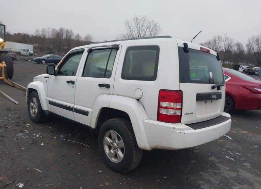 Photo 3 of 2011 Jeep Liberty SPORT (VIN 1J4PN2GK5BW582349)