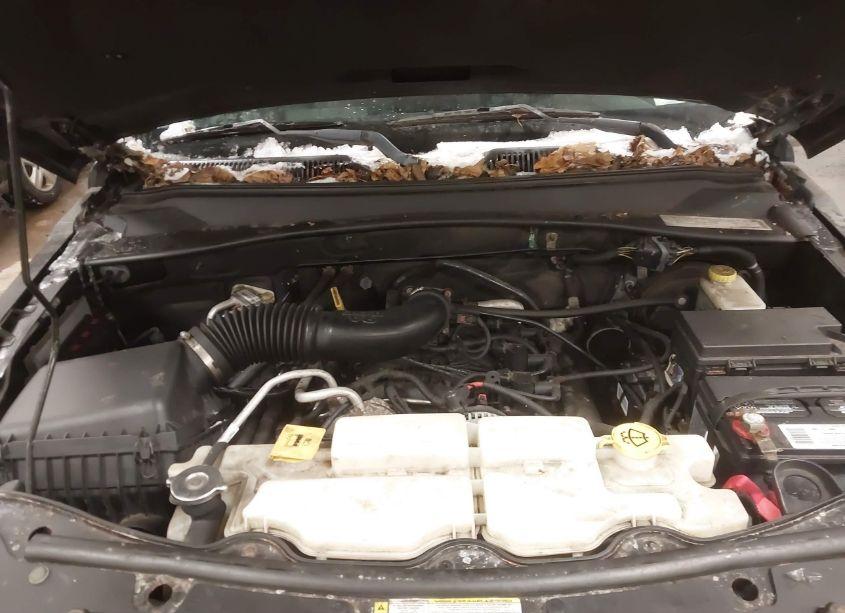 Photo 10 of 2010 Jeep Liberty SPORT (VIN 1J4PN2GK6AW114841)