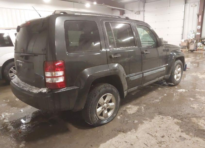 Photo 4 of 2010 Jeep Liberty SPORT (VIN 1J4PN2GK6AW114841)